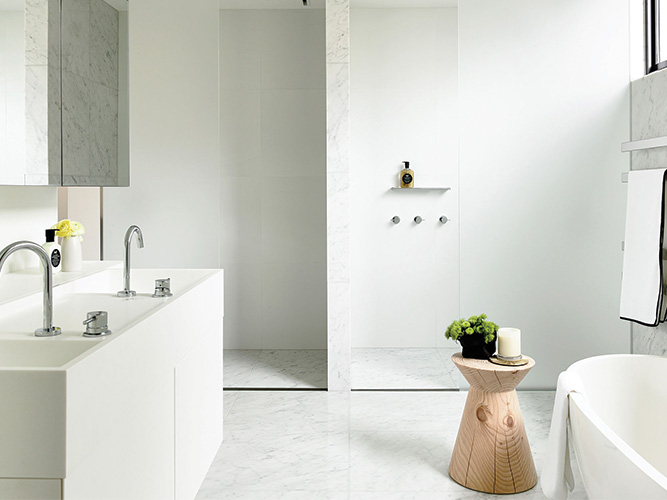 sink, sink faucet, indoors, interior design, bathing, candle, bathtub, person, tub